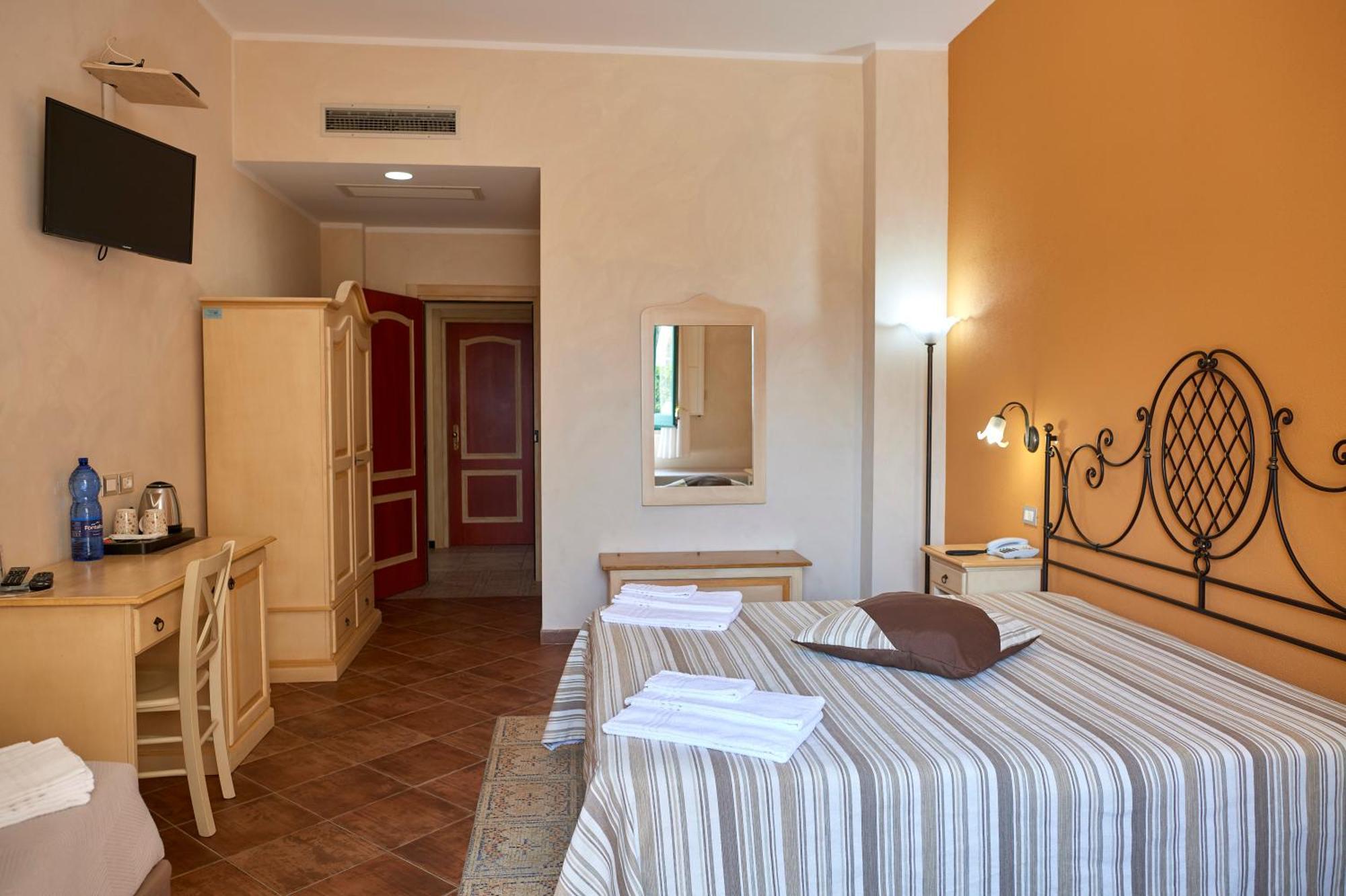Hotel Baglio Dello Zingaro Scopello (Sicily)