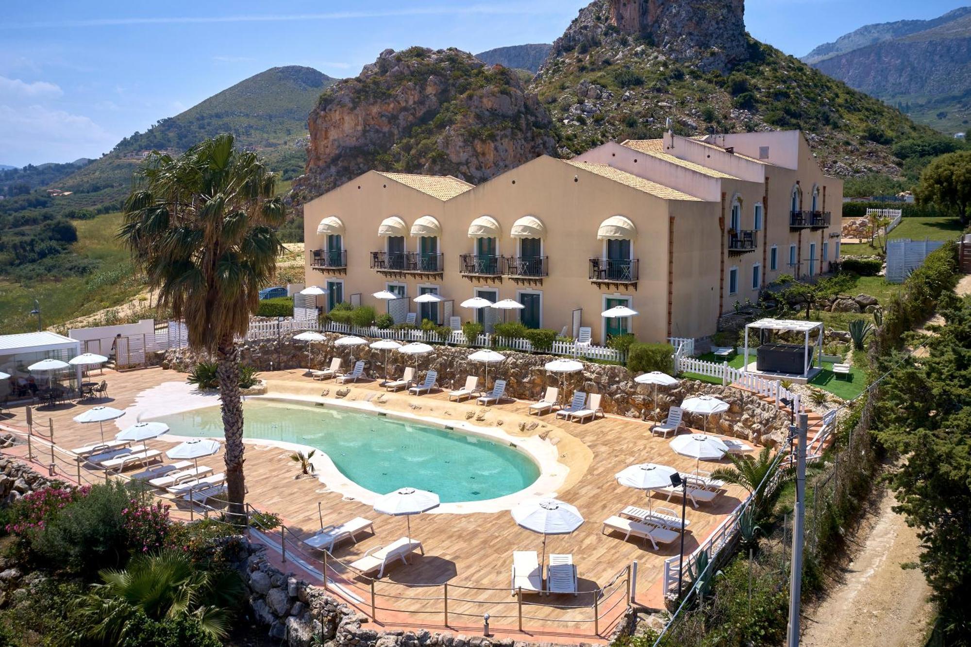 Baglio Dello Zingaro 4* Scopello (Sicily)
